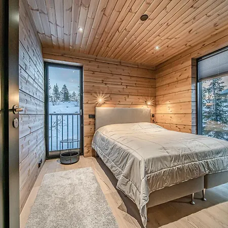 Aurelia On The Mountain By Aavalevi Levi